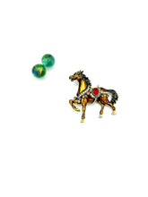 ''Horse'' brooch (brown)