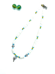 ''Mother of pearl'' summer necklace (white)