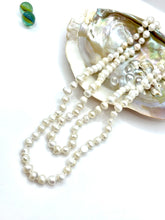 “Opera” length pearl necklace ( white )