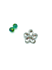 “Flora” brooch (white)