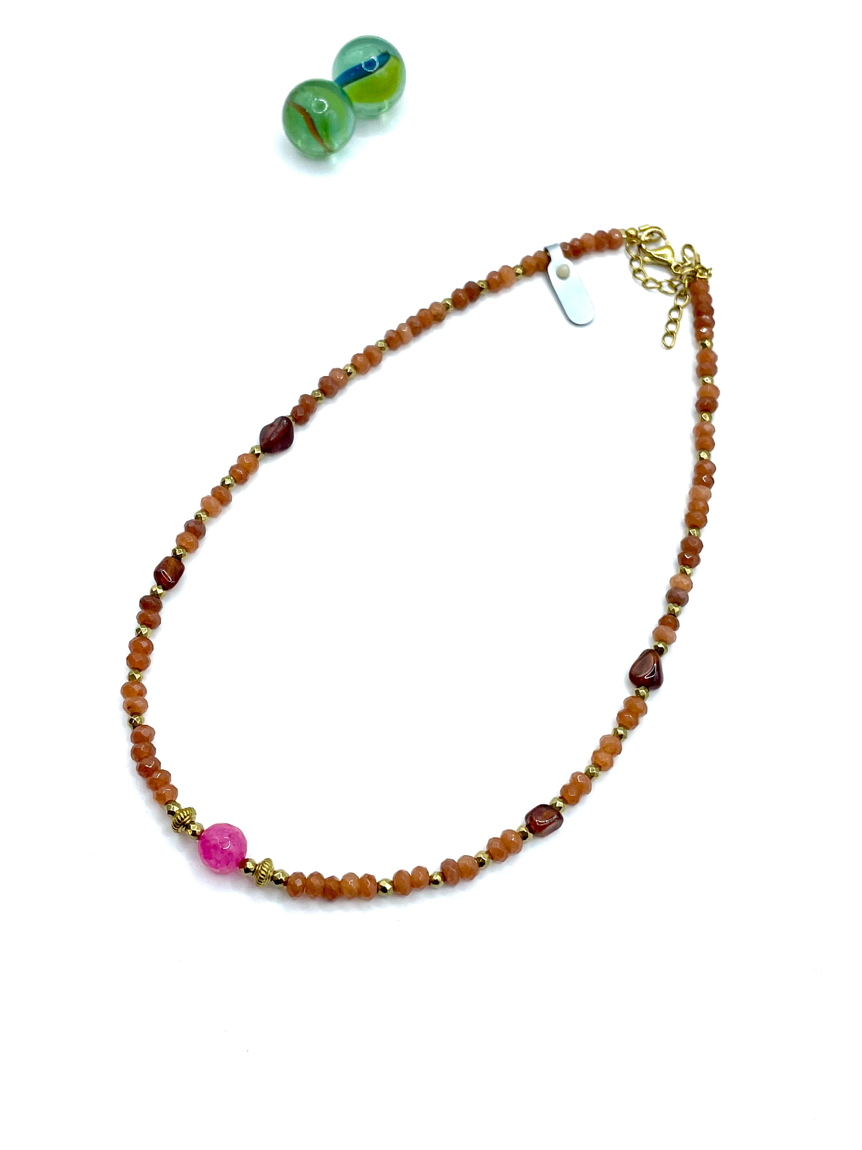 Agate & carnelian gemstone necklace ( caramel / fuchsia )