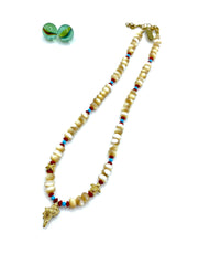 ''Mother of pearl'' summer necklace (beige)