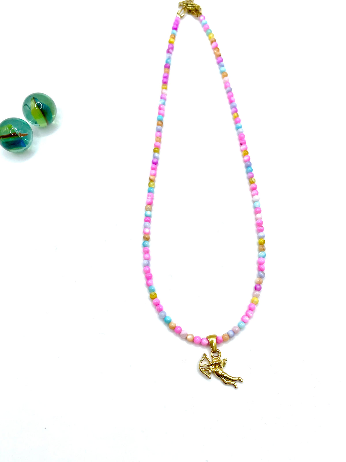 ''CUPID'' NECKLACE (mother of pearl)