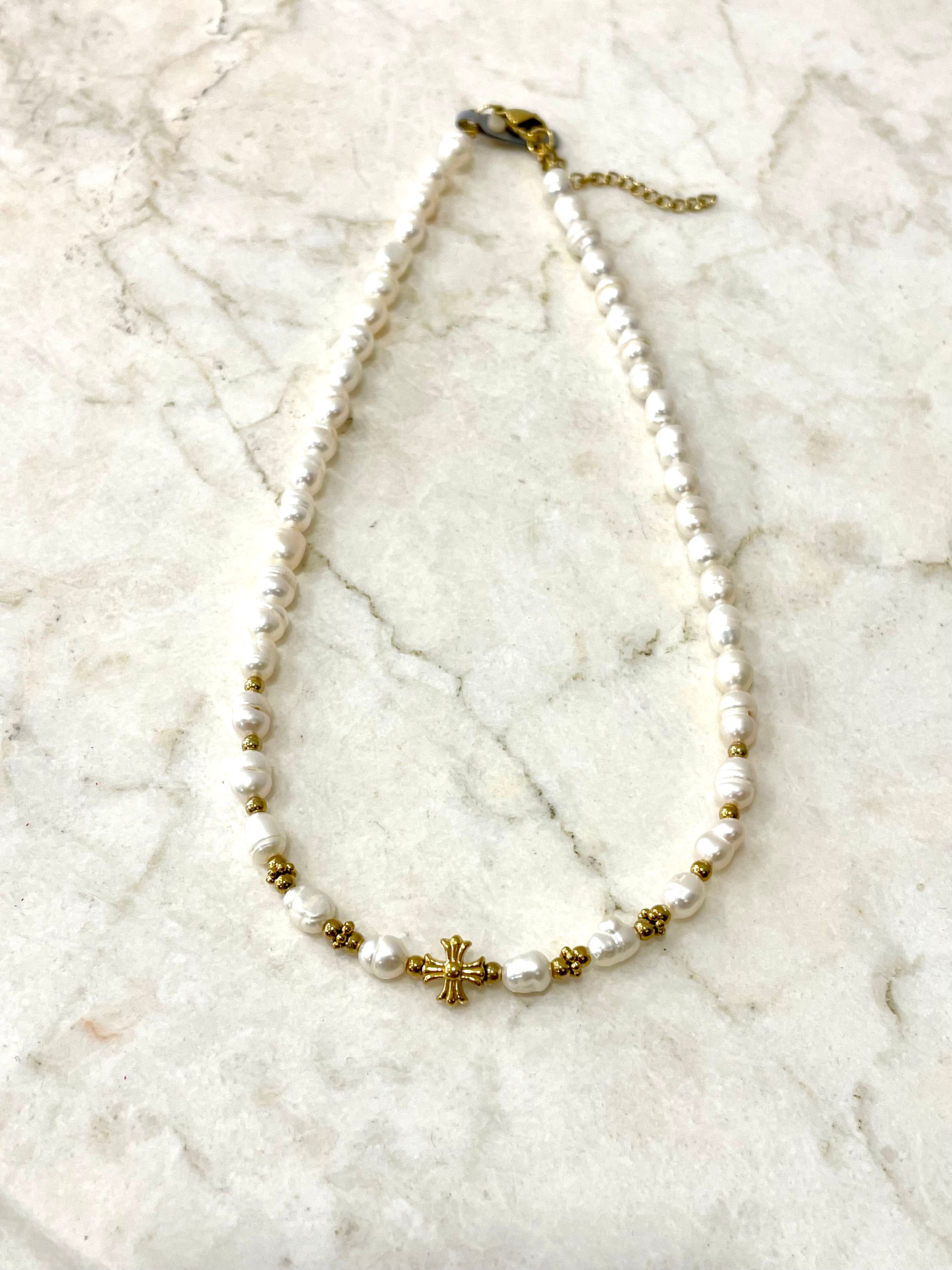 ''mini cross'' Baroque freshwater pearls necklace