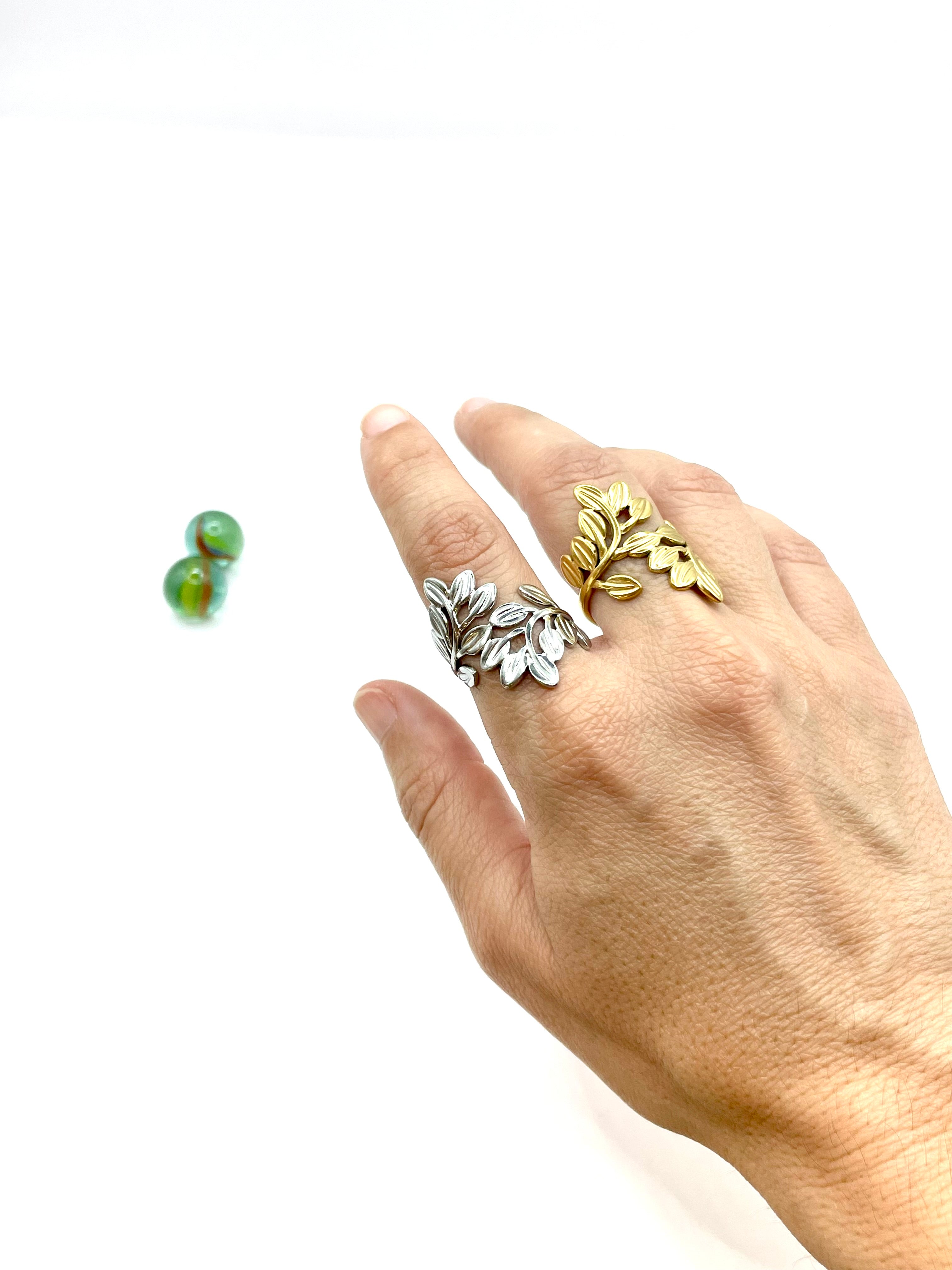 “Leaf” stainless steel RING