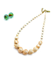 FRESHWATER PEARLS & NATURAL SHELLS NECKLACE ( SALMON PINK )