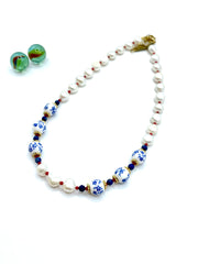 FRESHWATER PEARLS , CORALS AND LAPIS LAZULI  / ''PORCELAIN'' NECKLACE