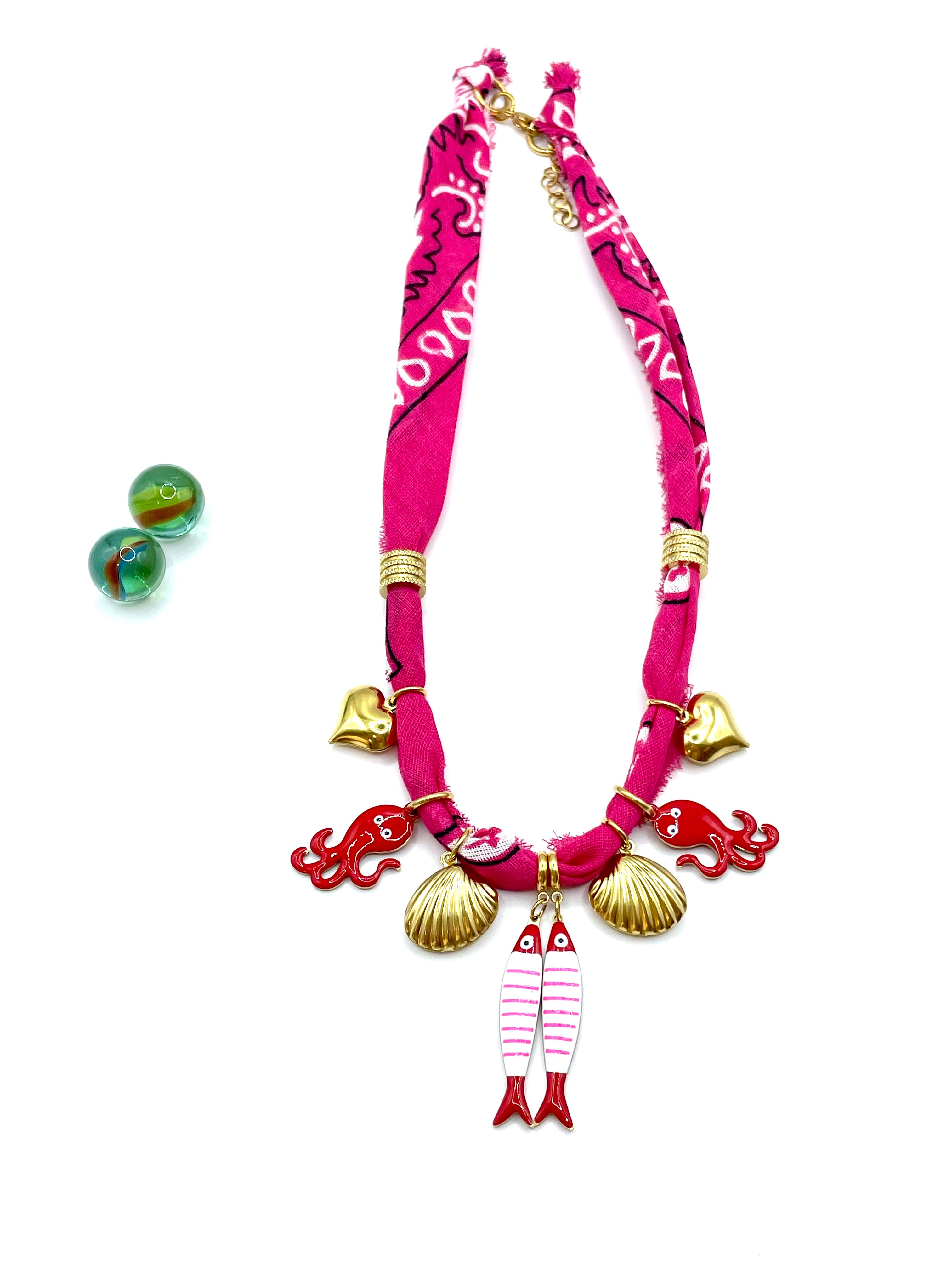 BANDANA NECKLACE FUCHSIA / SARDINES IN LOVE