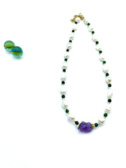 Cultivated real pearls & rough amethyst necklace