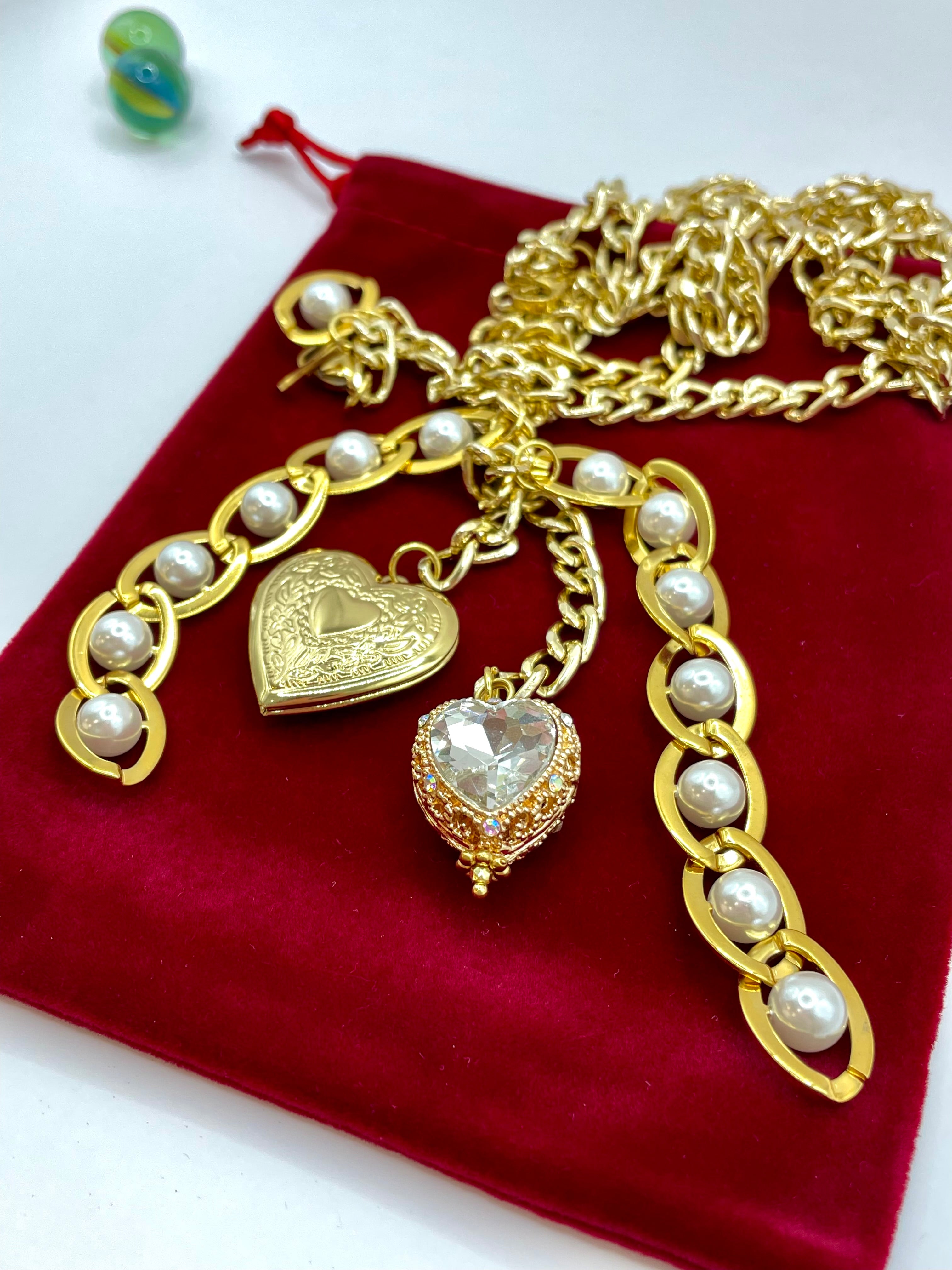 ''SISSI'' CHAIN BELT