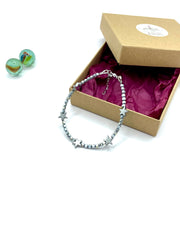 xmas bracelet hematite stars ( mermaid silver )