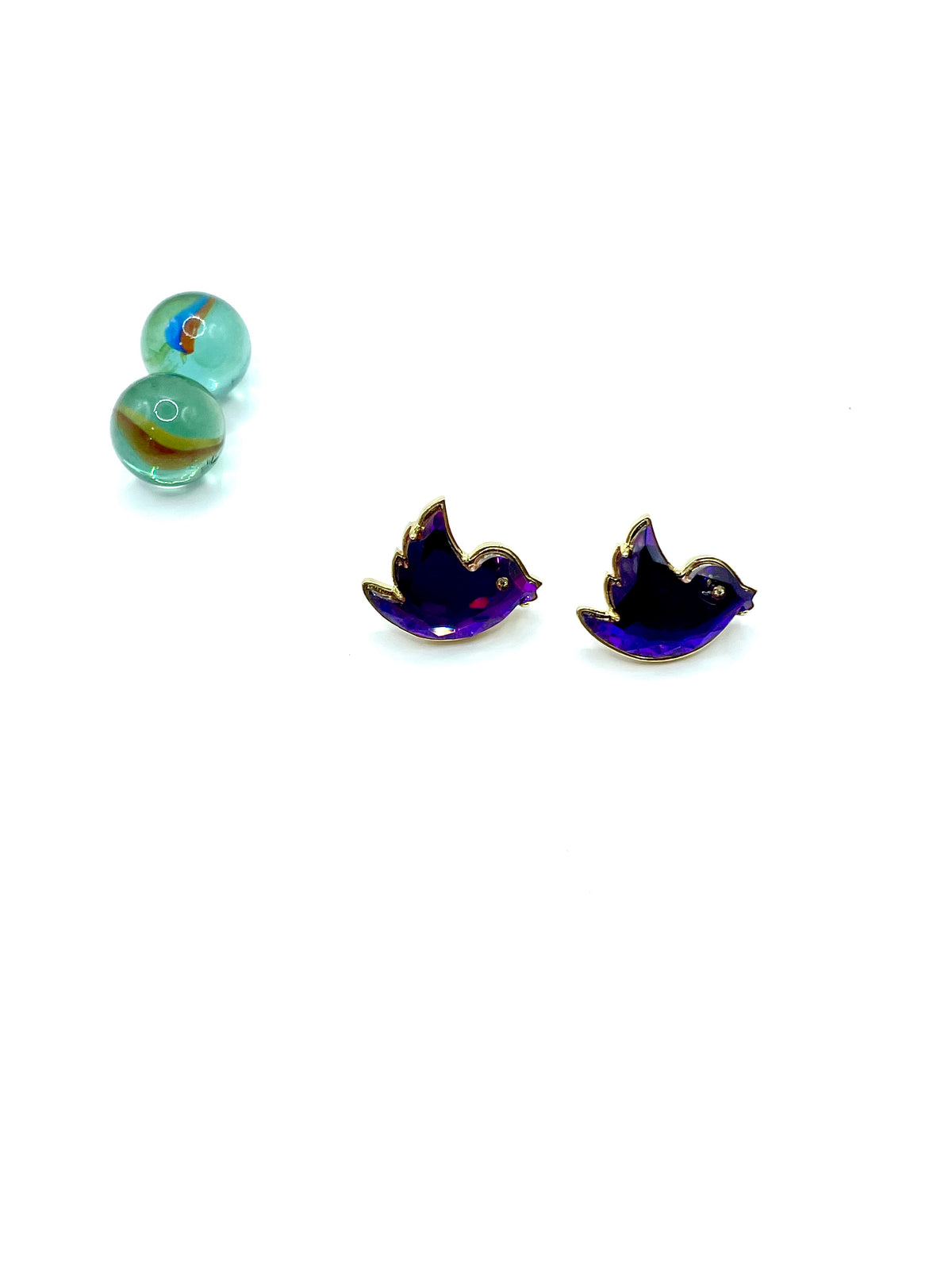 ''PIGEONS'' STUD EARRINGS (mauve)