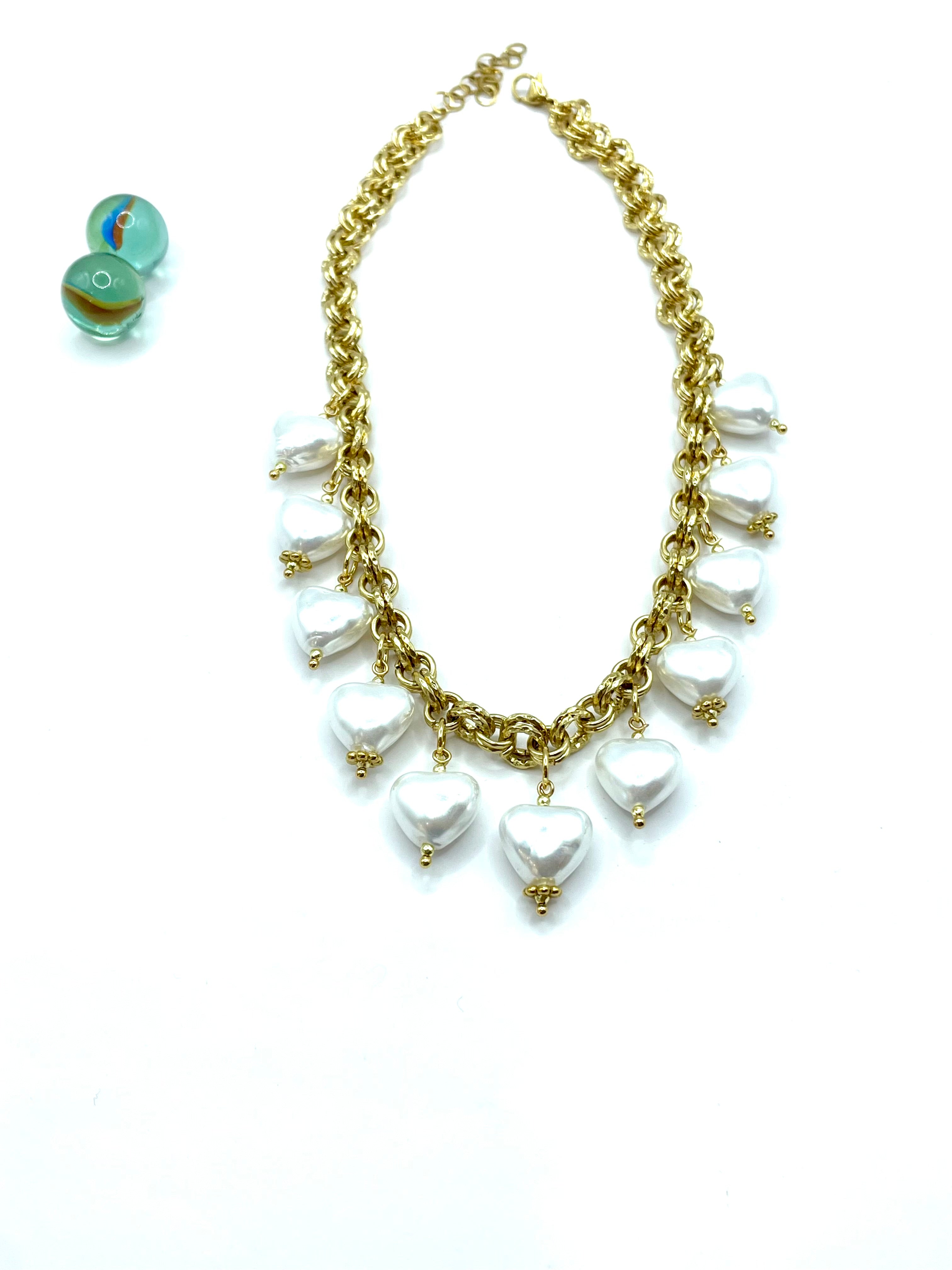 ''SHELL PEARL HEARTS'' STEEL CHAIN NECKLACE (classic)
