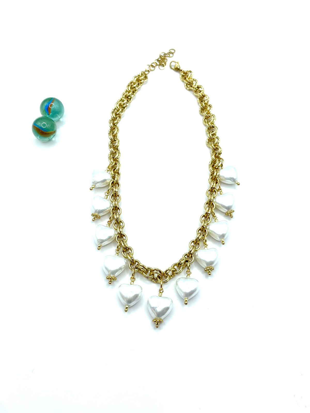 ''SHELL PEARL HEARTS'' STEEL CHAIN NECKLACE (classic)