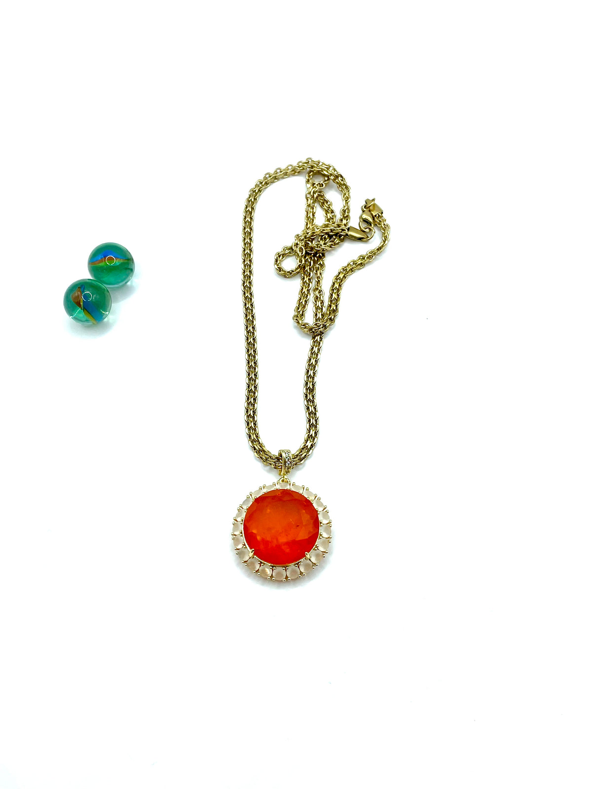 ''MAGIQUE'' QUARTZ PENDANT STEEL CHAIN NECKLACE (sunset orange)