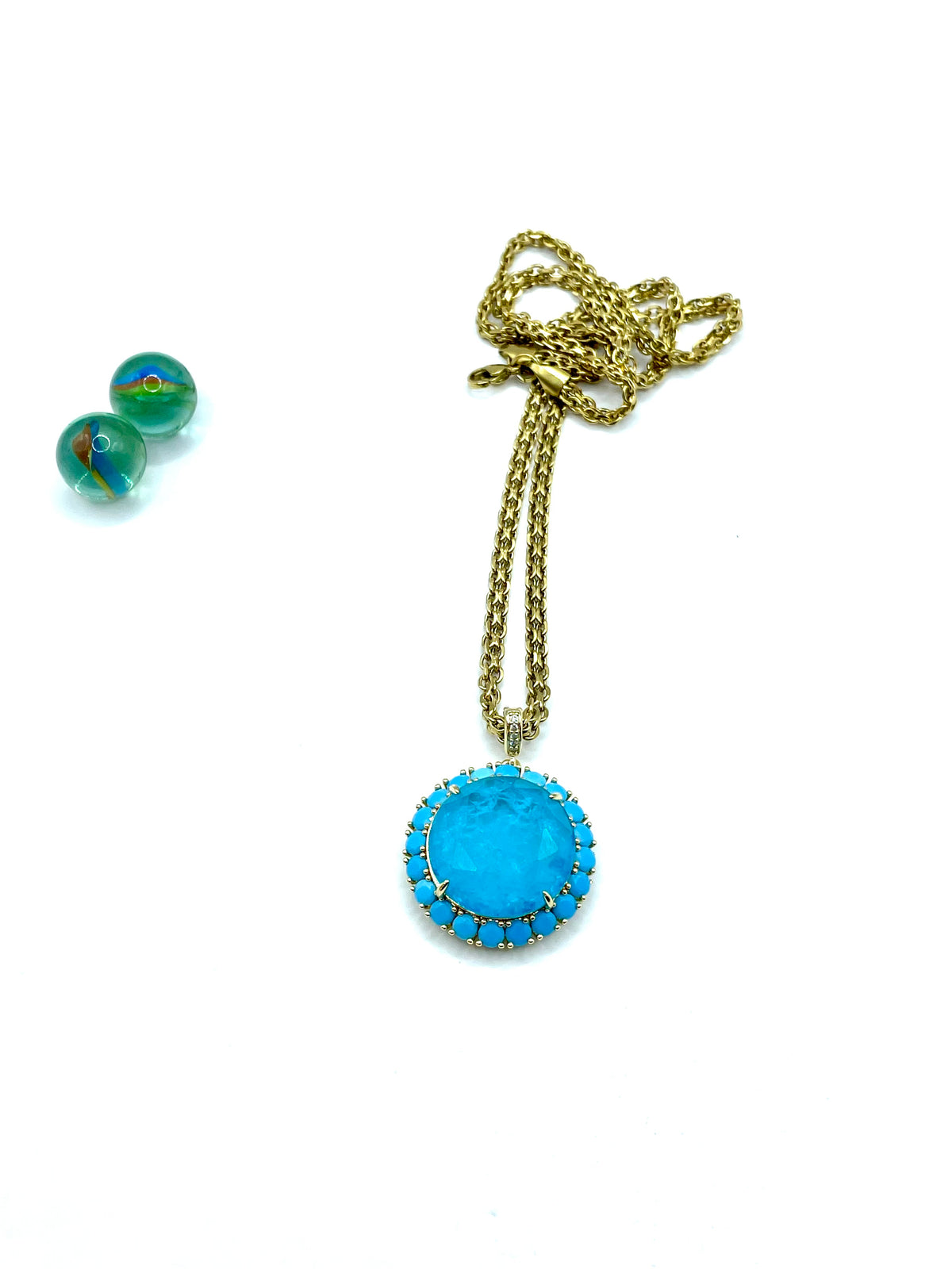 ''MAGIQUE'' QUARTZ PENDANT STEEL CHAIN NECKLACE (ocean blue)