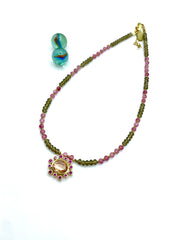 “Crystallina” gemstone necklace ( pink )