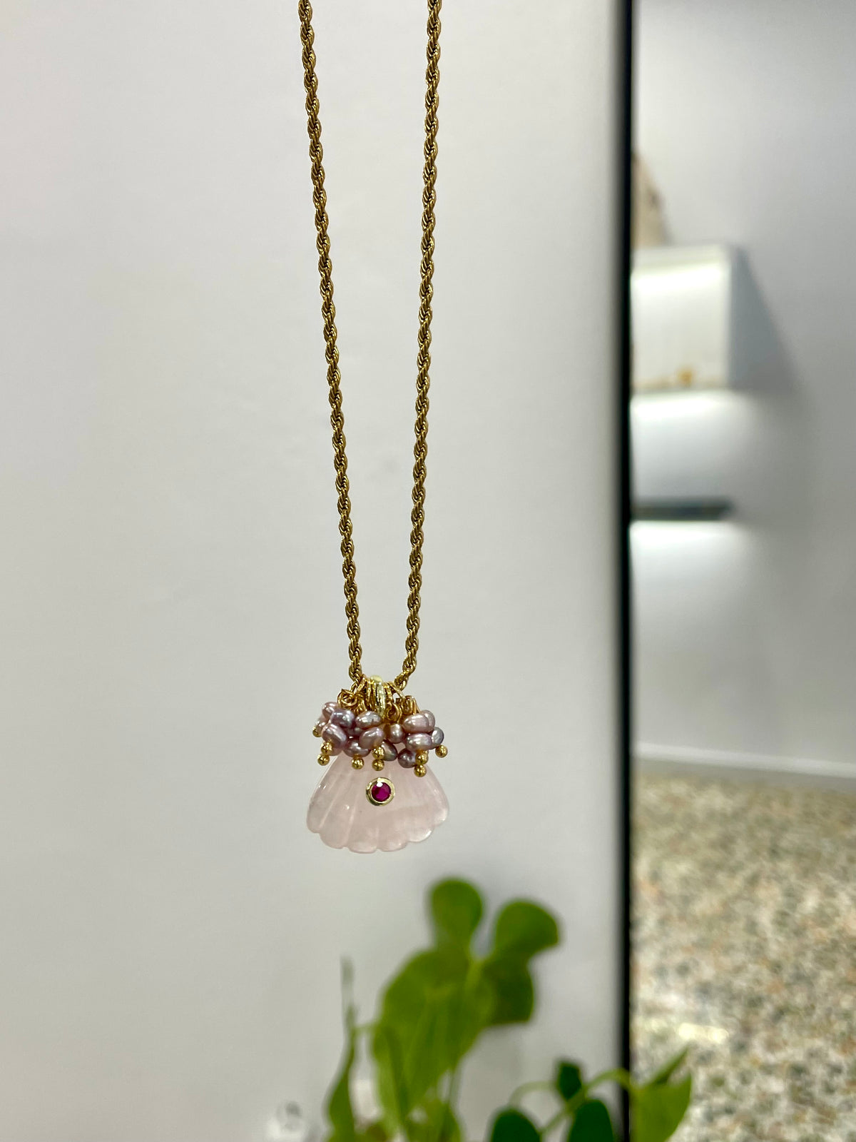 ''VENUS'' PINK QUARTZ PENDANT